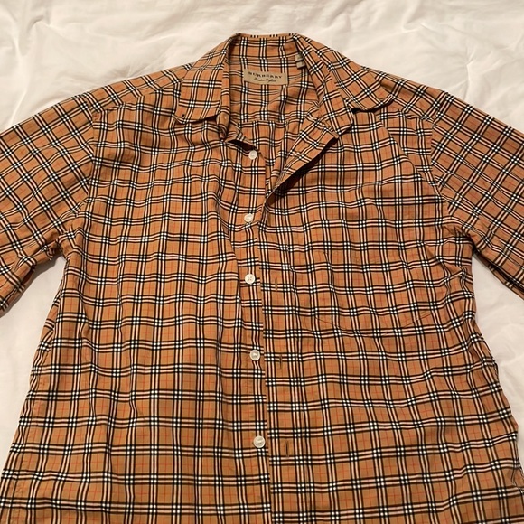 Burberry size / S / Tan color - Picture 4 of 4